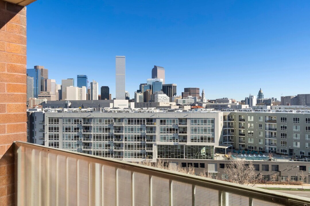 1301 Speer Blvd in Denver, CO - Building Photo