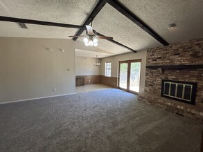 2916 Regal Dr in Denton, TX - Building Photo - Building Photo