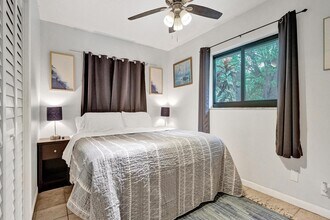 1502 SW 25th St in Fort Lauderdale, FL - Building Photo - Building Photo