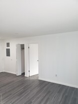 345 Benham Ave in Bridgeport, CT - Building Photo