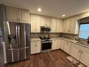 3369 Houle Ave in Sarasota, FL - Building Photo - Building Photo