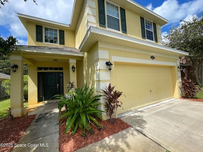 1307 Alaqua Way