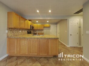 1209 Almondwood Dr in Antioch, CA - Building Photo - Building Photo