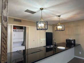 24468 Country Clb Dr in Huntsville, TX - Building Photo - Building Photo