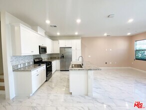 22809 Harvest Mill Cir in Santa Clarita, CA - Building Photo - Building Photo