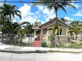 755 NW 59th St in Miami, FL - Building Photo