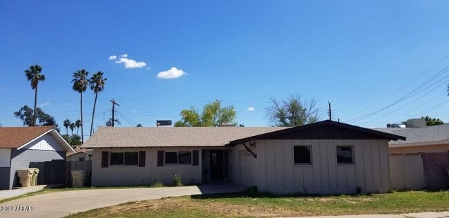 property at 4431 W Marlette Ave