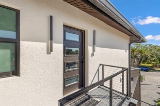 12400 Capri Cir N in Treasure Island, FL - Building Photo - Building Photo