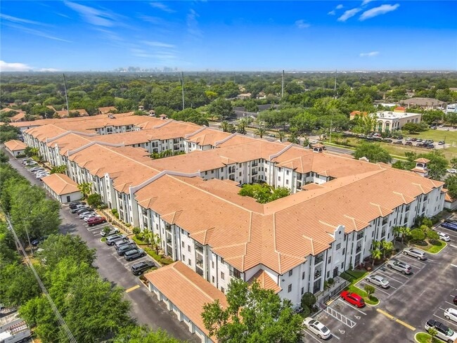5550 E Michigan St in Orlando, FL - Building Photo - Building Photo