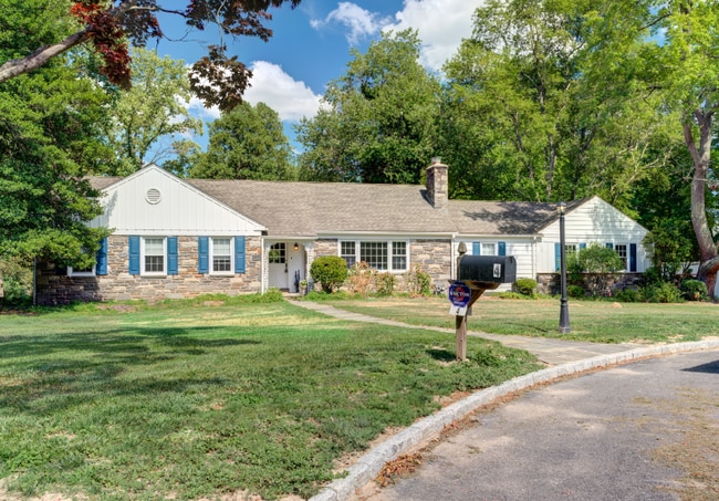 property at 4 Craig Ln