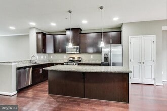 13404 Waterford Hills Boulevard in Germantown, MD - Building Photo - Building Photo