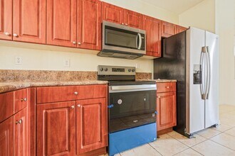 9219 SW 227th St in Cutler Bay, FL - Building Photo - Building Photo