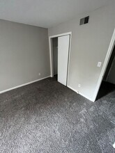 1902 Meadowlark Ln in Charlotte, NC - Building Photo - Building Photo