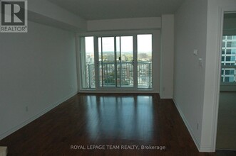 200-1200 Rideau St in Ottawa, ON - Building Photo - Building Photo