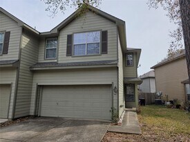 94 N Burberry Park in Spring, TX - Building Photo