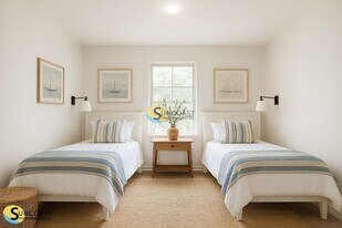 8 Riding Pl, Unit B in Palm Coast, FL - Building Photo