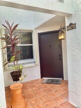 4670 NW 97th Ct in Doral, FL - Building Photo - Building Photo