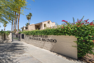 Plaza Villas in Palm Springs, CA - Building Photo - Building Photo