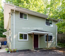 1546 Jones Dr in Ann Arbor, MI - Building Photo - Building Photo