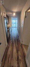 188 Fairview Mall Dr in Toronto, ON - Building Photo - Building Photo