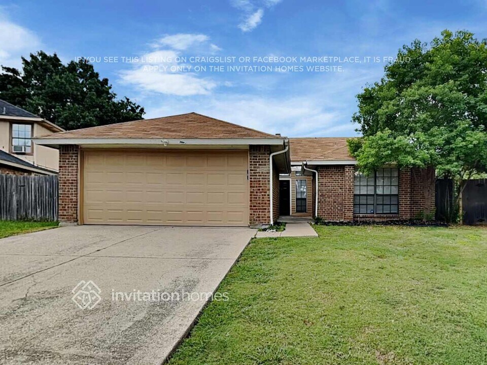 5307 Pocassett Dr in Arlington, TX - Building Photo