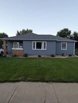 2110 Ohm Ave in Eau Claire, WI - Building Photo