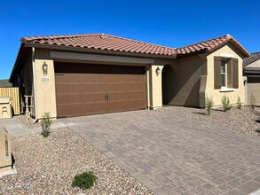 13316 W Red Range Wy in Peoria, AZ - Building Photo - Building Photo