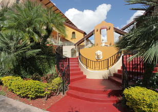 The Fountains in Coral Gables, FL - Building Photo - Building Photo