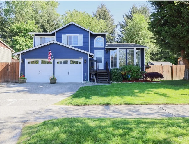 property at 17460 Mountain View Rd SE