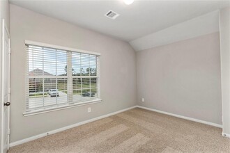 2750 Williams Grv Ct in Conroe, TX - Building Photo - Building Photo