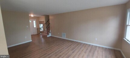 17312 Hughes Rd in Poolesville, MD - Building Photo - Building Photo