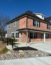 311 Cainsville Rd in Lebanon, TN - Foto de edificio - Building Photo