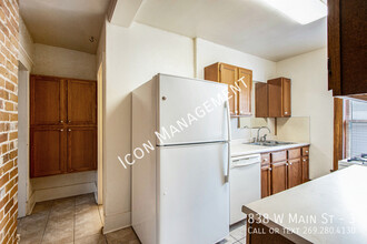 838 W Main St in Kalamazoo, MI - Building Photo - Building Photo