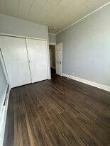 329 Columbia Ave, Unit 329 Columbia ave in Jersey City, NJ - Building Photo