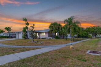 6004 Deming Ave in North Port, FL - Building Photo - Building Photo