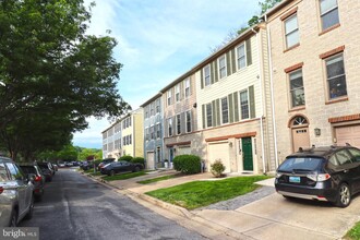 3760 College Ave in Ellicott City, MD - Building Photo - Building Photo