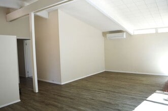 417 Hickory Ln in San Rafael, CA - Building Photo - Building Photo