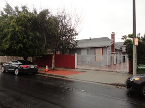 1240-1242 Lodi Pl in Los Angeles, CA - Foto de edificio - Building Photo