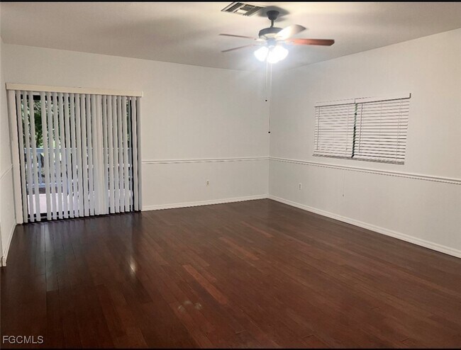 3745 27th Ave SW in Naples, FL - Building Photo - Building Photo