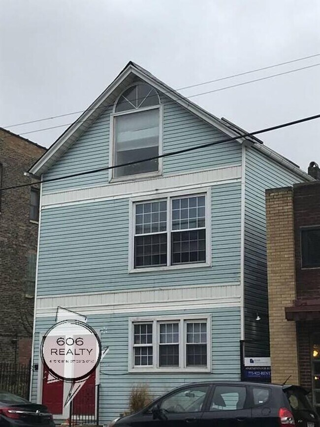 property at 2445 N Clybourn Ave
