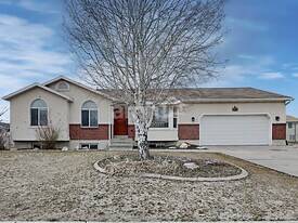 120 S 1660 W in West Point, UT - Building Photo