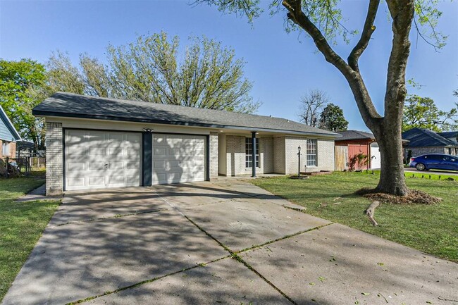 property at 1310 Beaver Bend Rd