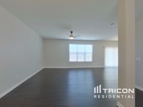 715 Pollyanna Dr in Greenville, SC - Foto de edificio - Building Photo