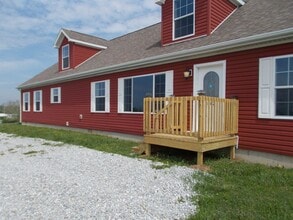 1102 Highland Rd in Richmond, IN - Building Photo - Building Photo