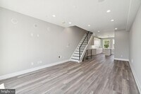 2429 N 3rd St photo'