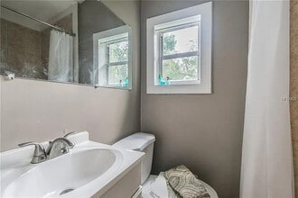 228 W Jean St in Tampa, FL - Foto de edificio - Building Photo