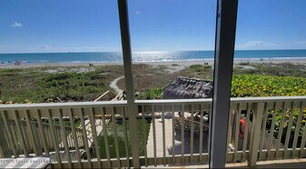 57 S Atlantic Ave in Cocoa Beach, FL - Building Photo