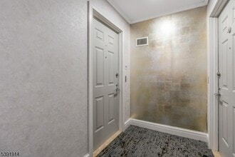 1 Spring St in New Brunswick, NJ - Building Photo - Building Photo