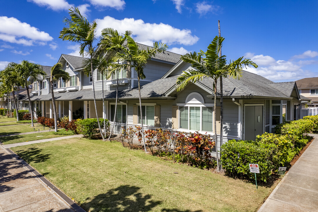 Spinnaker Place in Ewa Beach, HI - Building Photo