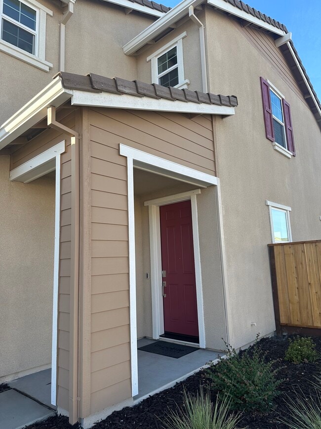 5481 Dunnigan Hills Ln in Antioch, CA - Building Photo - Building Photo
